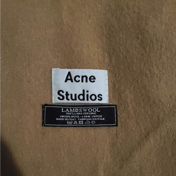 Acne Studio Scarf - Picture 2 of 3